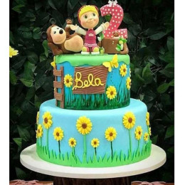 Majestic Crown Luxury Cake