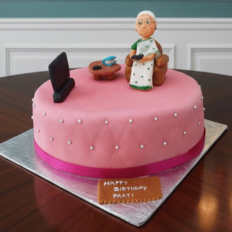 Family’s Warmest Hug Grandma Cake