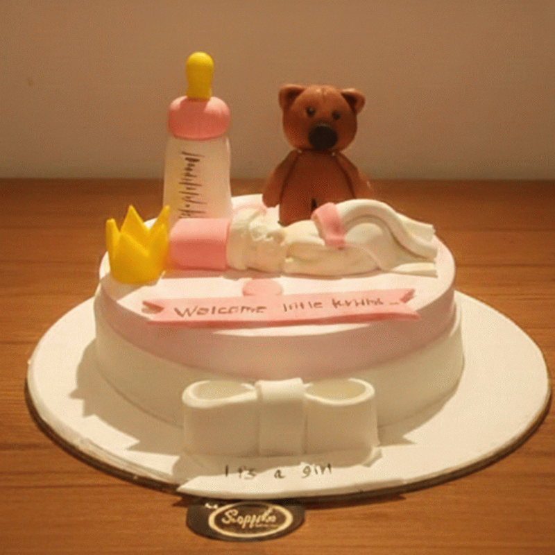 Baby Smiles Welcome Cake